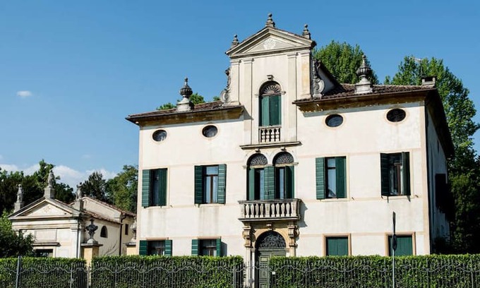 Noventa Padovana Villa | Eighteenth-century villa with garden
