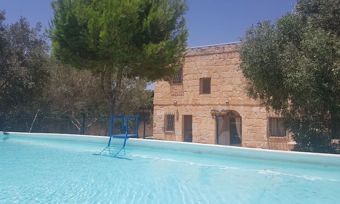 Mgarr Cabin | Bingemma Paradise Farmhouse in the heart of Nature