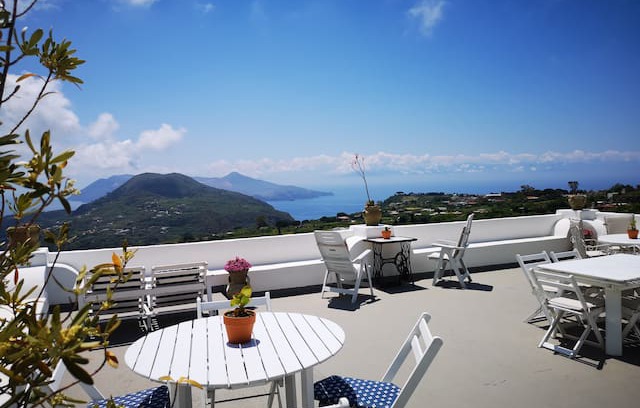 Pianoconte House | Il Gelso deliziosa e panoramica casetta con patio