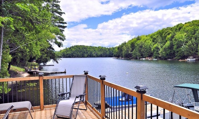 Dysart et al Cabin | Haliburton Cottage on the water, Long Lake