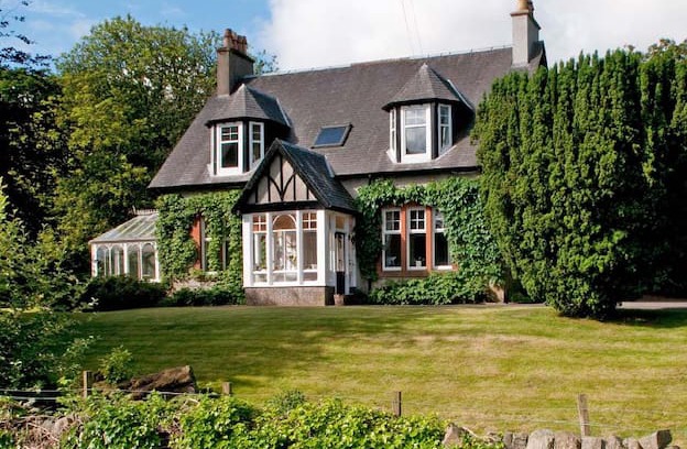 Girvan House | Delightful Edwardian Scottish cottage