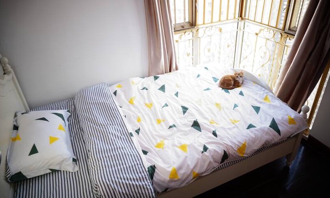 Luohu House | 31F Luohu 2-Story Apartment (English-speaking)
