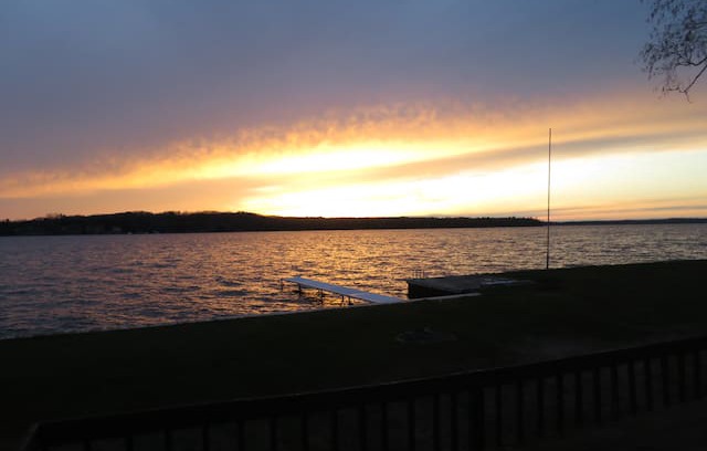 Ludington House | Hamlin House-Perfect Place for Lake Living