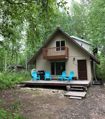 Talkeetna House | TKA Chalet, Downtown Talkeetna