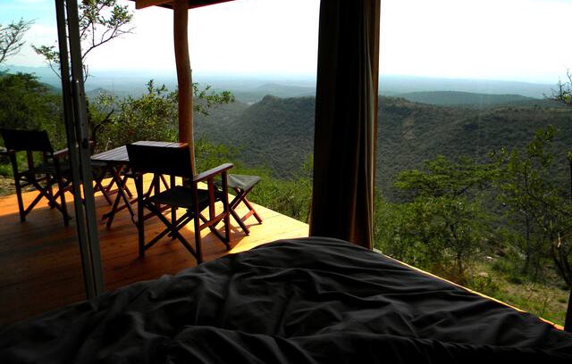 Kiserian Cabin | The Cave - Romantic Getaway on Champagne Ridge