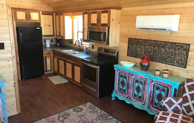 Terlingua Cabin | The Widow’s Peak Cabin #1 in Terlingua, Big Bend