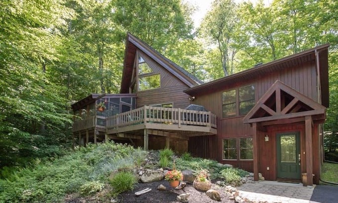 Cranberry Lake Cabin | Camp Tucked Away at Cranberry Lake