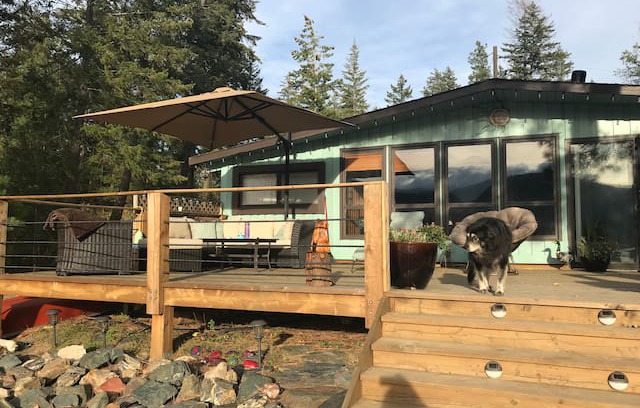 Salmon Arm Cabin | Beach Front Little Shuswap Lake Oasis