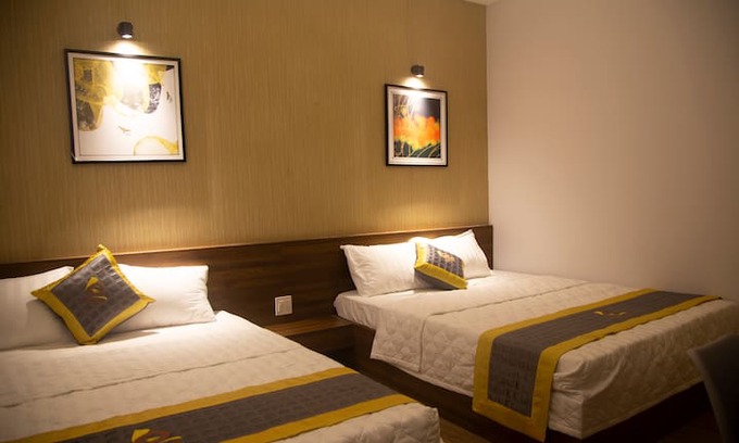 Tuy Hoa Hotel | Khách sạn Phú Yên - BaKa Hotel phòng 4 người 402