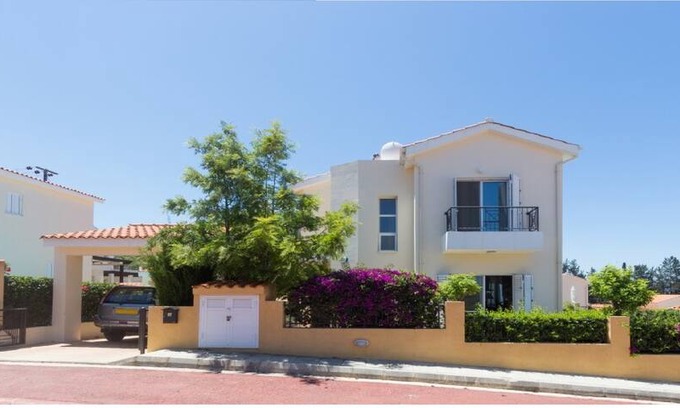 Ayia Marina Chrysochous Villa | Luxury Villa with private pool in Argaka A/C, WiFi