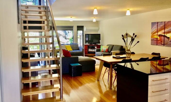 Low Head Apartment | VILLA SUR MER LUXURY BEACH VILLA