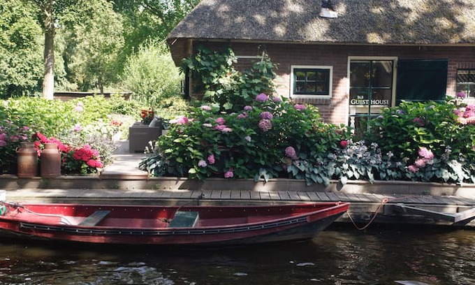 Zuideinde Other | Plompeblad Guesthouse Giethoorn