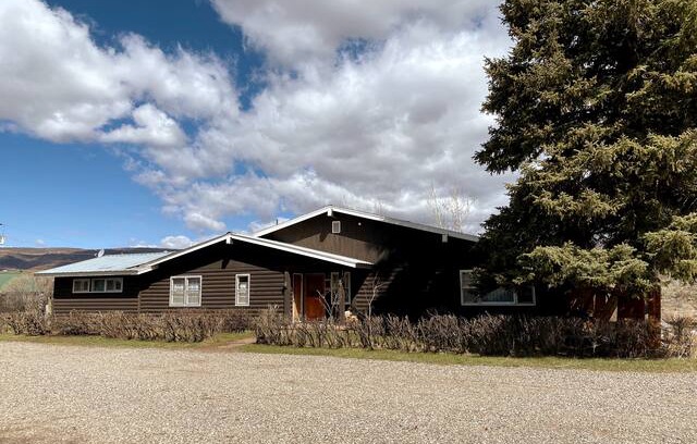 Meeker Cabin | The Roosevelt Cabin - Rolling R Guest Ranch