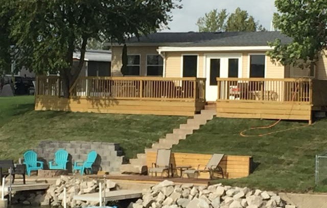 Elwood Cabin | Flip Flop Cove on Johnson Lake