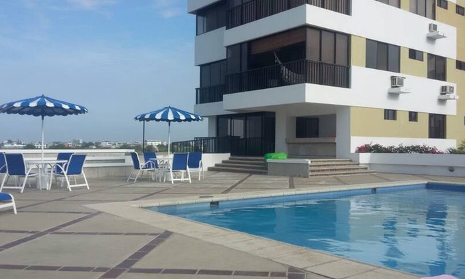Salinas Apartment | AMPLIO DEPARTAMENTO ZONA SAN LORENZO-SALINAS