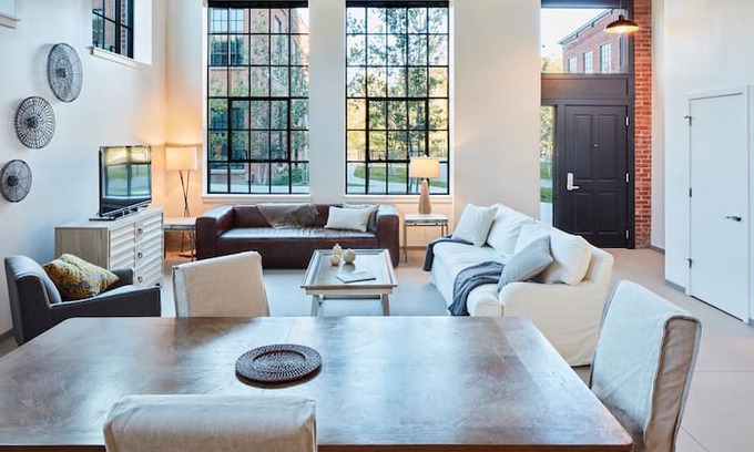 Williamstown Apartment | Modern Loft in Historic Mill