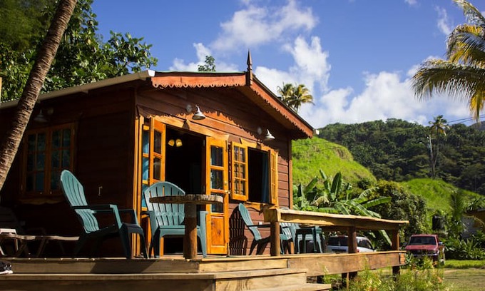 Parlatuvier Cabin | Sugar Shack: beachfront Tobago cabin