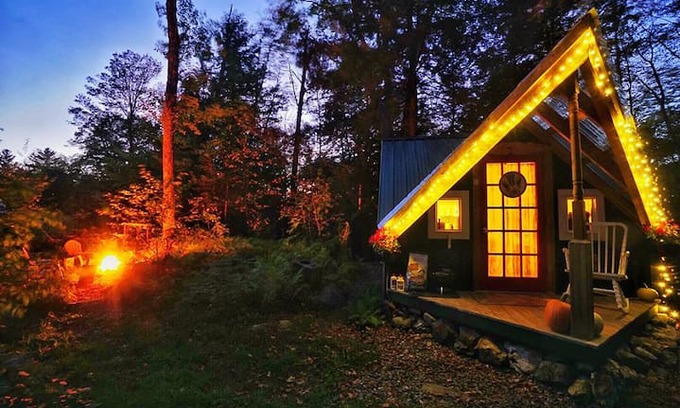 Eastern Vermont Cabin | Magical Cozy Vermont Cabin & Sauna