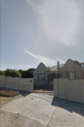 Summerstrand House | 9 2nd Avenue Beach House, Summerstrand