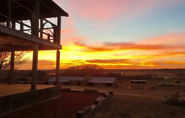 Reydon Hotel | Croton Creek Guest Ranch
