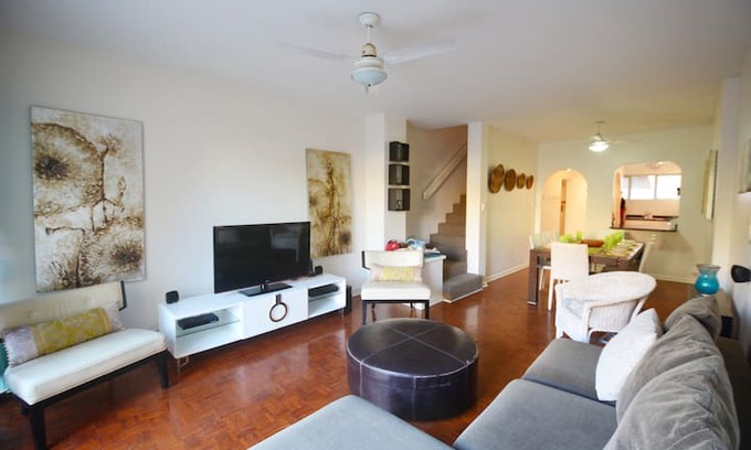 Umhlanga Apartment | 5 Hawaan View, Umhlanga