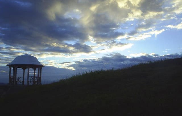 Baguio Cabin | Manio Hill: where the clouds tell a story