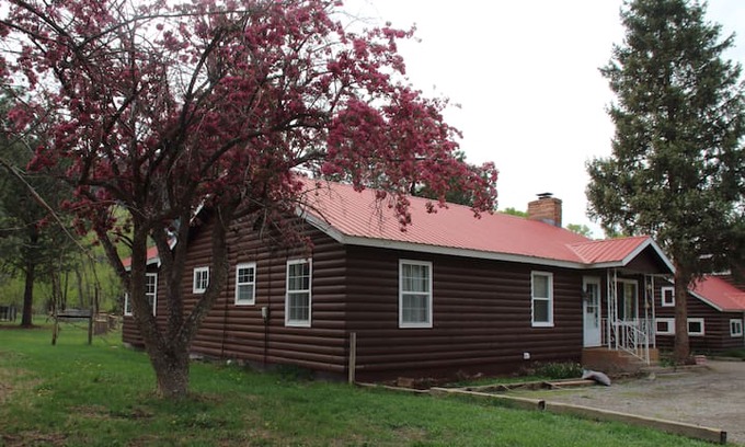 Ridgway Cabin | Koda Cabin-Mountain getaway by the river
