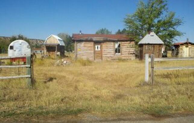 Ten Sleep House | TAYLOR'S WESTERN RETREAT THE BUNKHOUSE