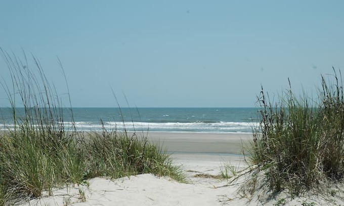 Isle of Palms Apartment | Key Lime Condo