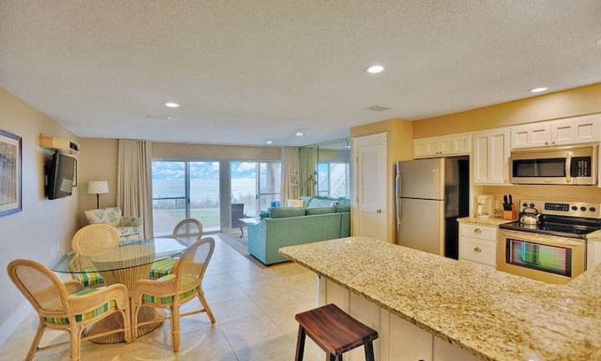 Seacrest Apartment | Blue Tide 9A - A Couple's Favorite Getaway!