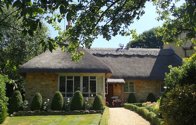 Stanton Bed & Breakfast | 2 Little Orchard