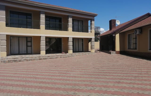 Newcastle Bed & Breakfast | Ziphos Bed And Breakfast