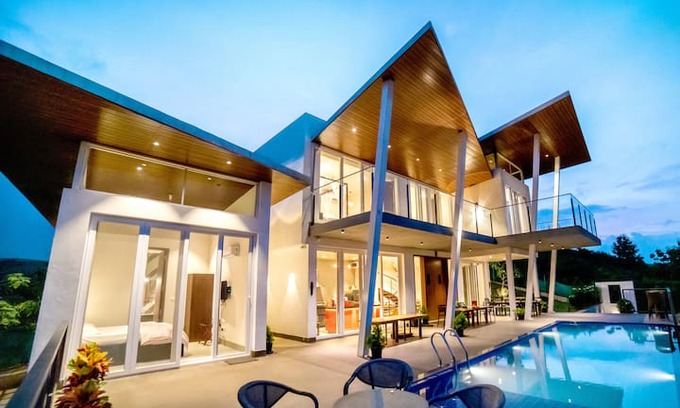 Nashik Villa | Travalong Paani Farms - 4 BR Infinity Pool Villa