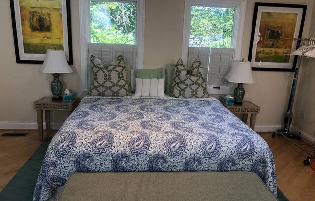 Three Chopt House | Carriage house near the University of Richmond!!