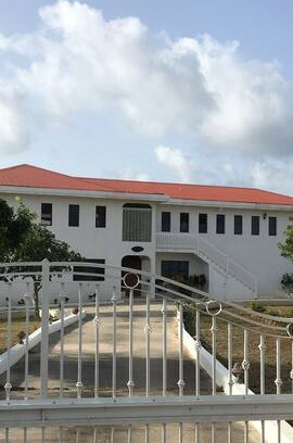 Island Harbour Villa | Villa Grande (Up) Overlooking the Ocean