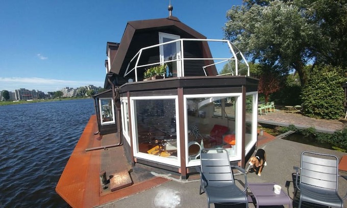 Heemstede Boat Rental | Woonboot/Houseboat/Hausboot in Haarlem