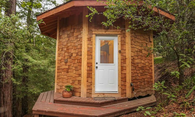 Aptos House | Cedar Tree House at Retreat, Vacation-in-Paradise