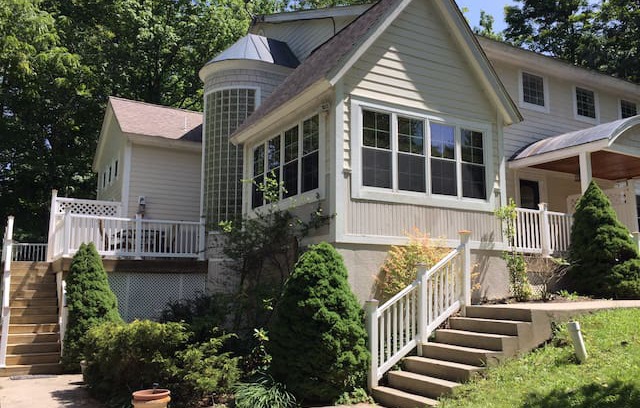 Warm Springs Apartment | Tree House Villa at the Meadows