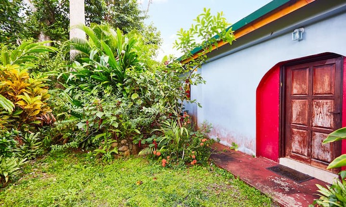 Marigot Cabin | Hatton Garden: Rum Cottage