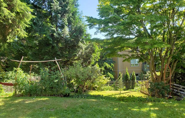 Edgemont House | 2bed Garden Suite--Edgemont Village