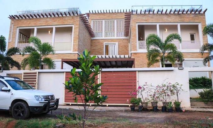 Vadanemelli Villa | Elite Beach Resort-7 Bedroom Seashore Villa,ECR
