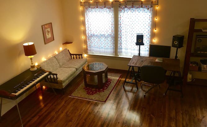 Highland Park Apartment | Charming Highland Park Spacious Studio!