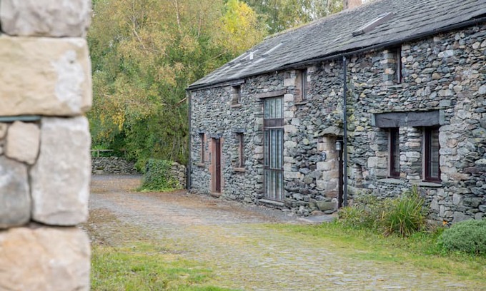 Bampton Apartment | The Granary