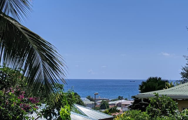 Saint-Francois Villa | Bel espace privé dans villa + piscine proche plage