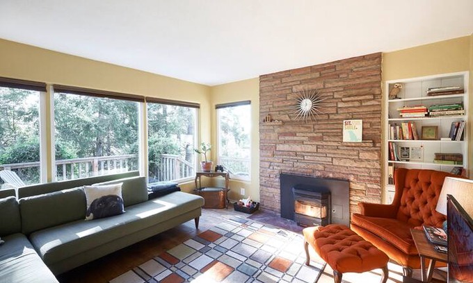 Brookings House | Oregon Coast Living, Dog-Friendly, Fenced Yard
