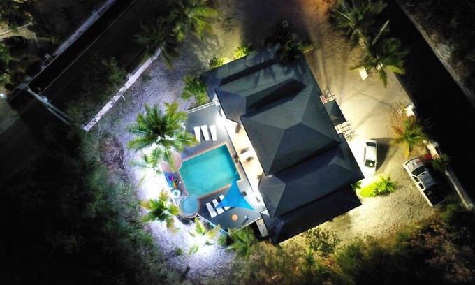 Grace Bay Hills House | Josy Villa Grace Bay(semi-detached)