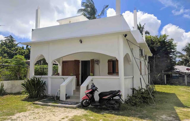 Santa Fe Villa | MaxMat Beach Front house in Bantayan Island