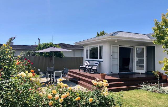 Taradale House | The Taradale Hideaway