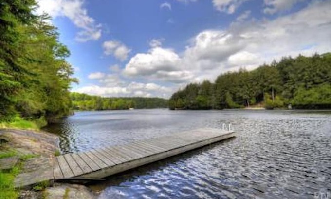 Rosseau Cabin | Getaway on Cameron Bay, Lake Rosseau