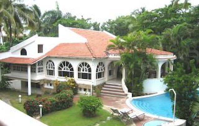 Cabarete Villa | Villa Harty Cabarete Beach Front